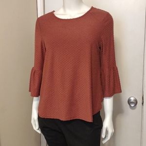 W5 3/4 Sleeve blouse, large.
